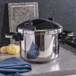 Florina Stainless Steel Pressure Cooker 6Ltr 22cm